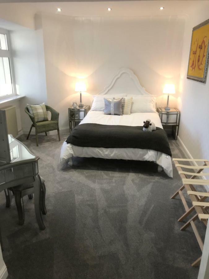 Luxury Panoramic Balcony Swindon Central المظهر الخارجي الصورة